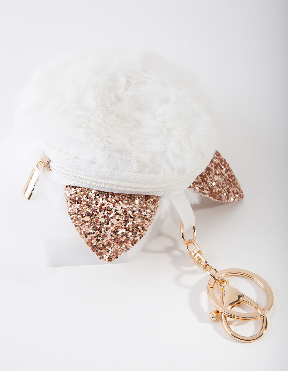Kids Fluffy White Keyring