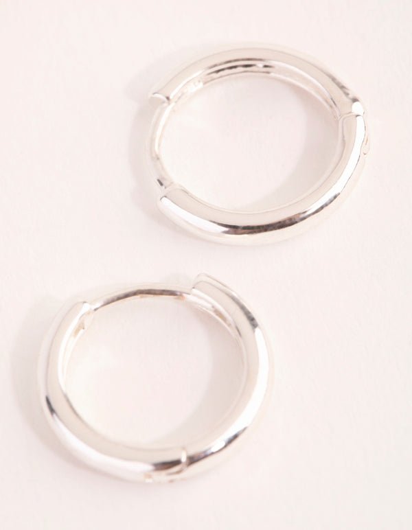 Silver Simple Huggie Earrings