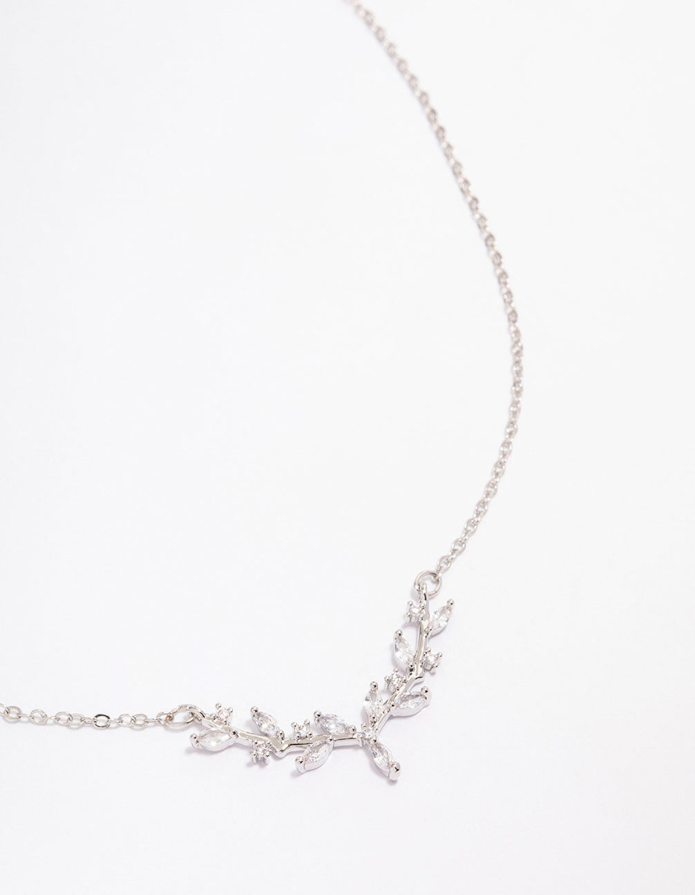 Silver Dainty Leafy Vine Necklace