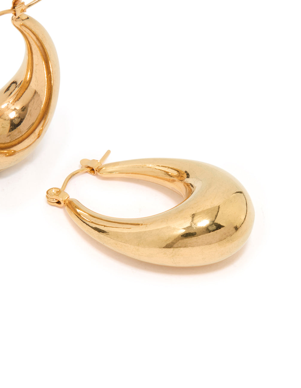 Crafted from waterproof gold plated stainless steel full loop hoop earrings in gold post detail view