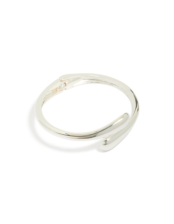 Showcasing a silver plated open hinge wrapped bracelet front view