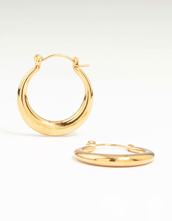 Showcasing waterproof crescent hoop earrings crafted from gold plated stainless steel in 18 MM front view