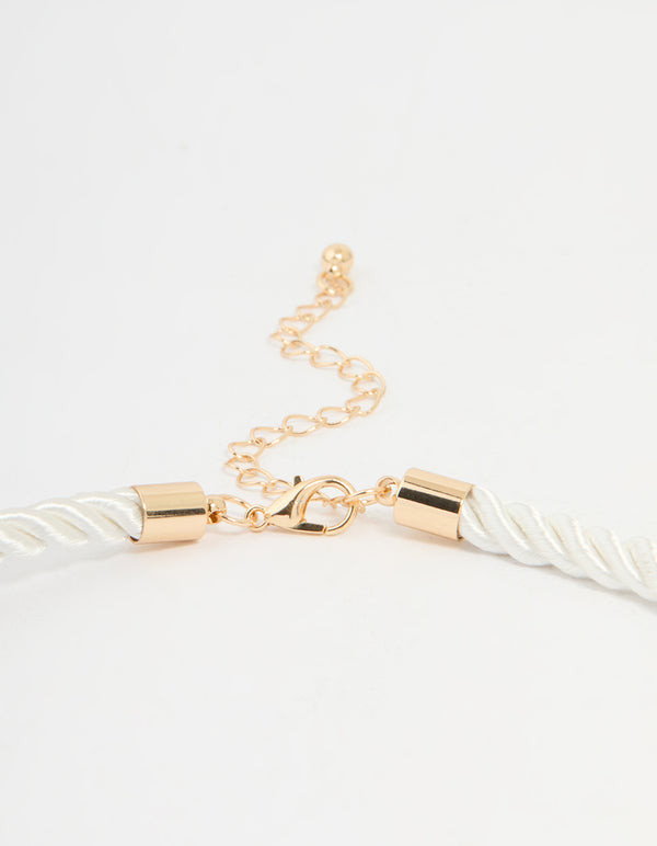 Cream Rope Coral Pendant Necklace