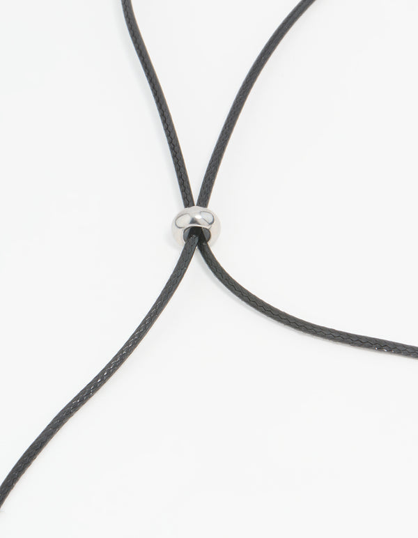 Crafted from waterproof materials, this pendant necklace in stainless steel and black cord clasp detail view