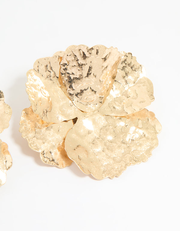 Gold Textured Flower Stud Earrings