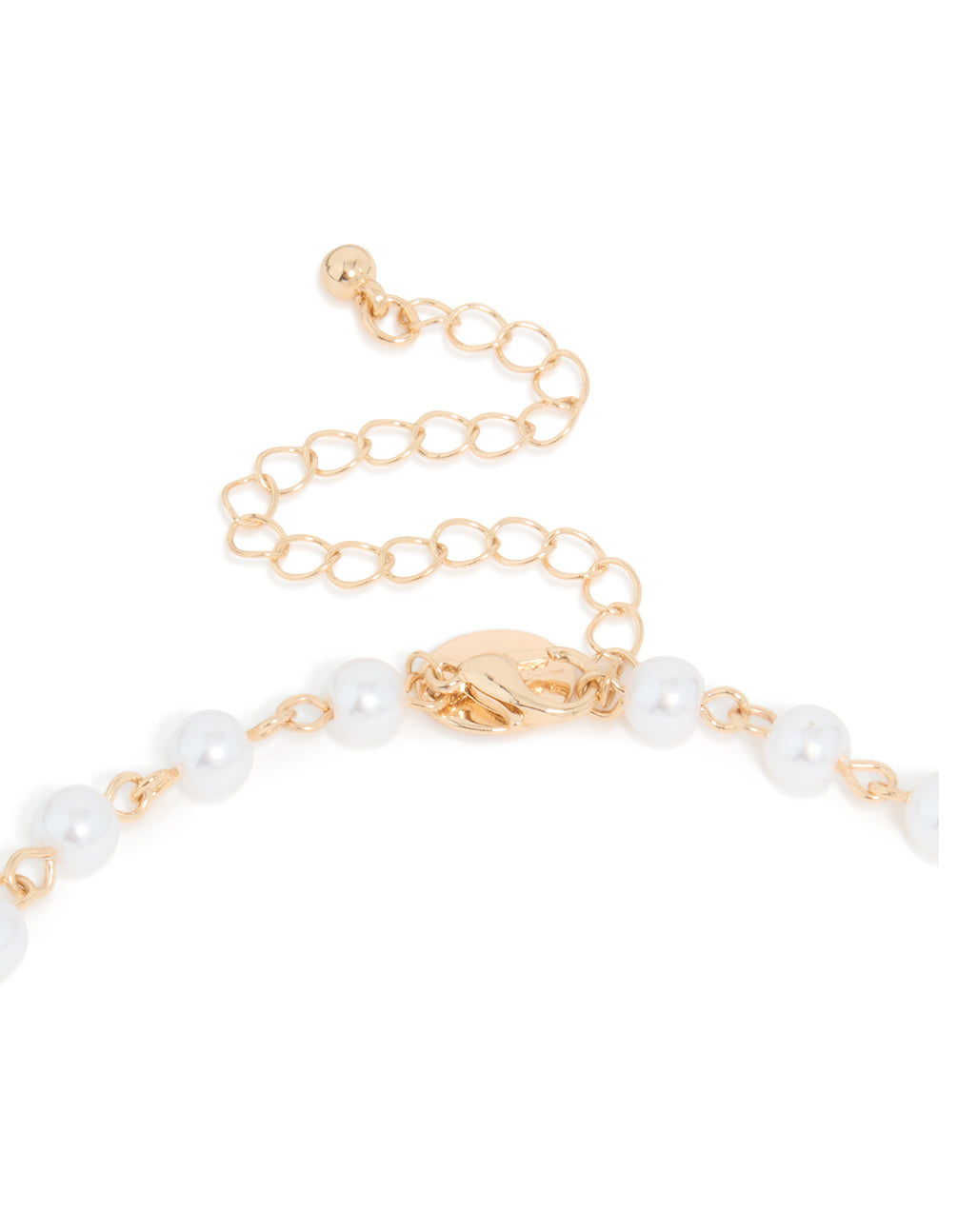 Crafted with cubic zirconia and pearl chain, this Y-necklace in gold clasp detail view