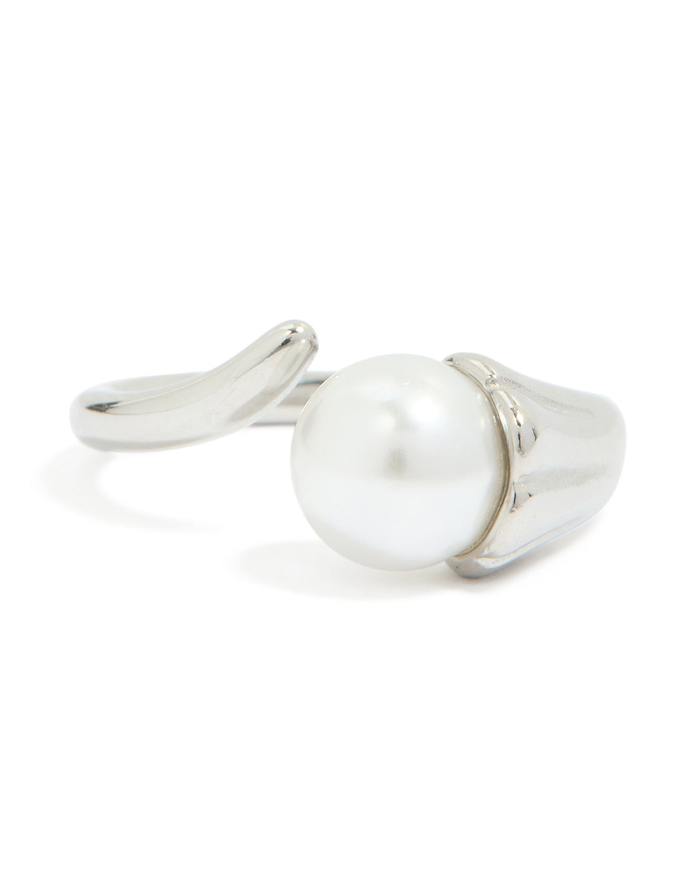 Highlighting a waterproof stainless steel pearl open wrap around ring in silver and white close up view