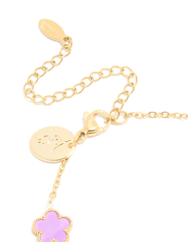 Showcasing waterproof gold plated stainless steel, this light purple petal flower charm bracelet closure detail view