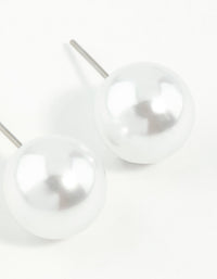 Silver Round Pearl Stud Earrings - link has visual effect only