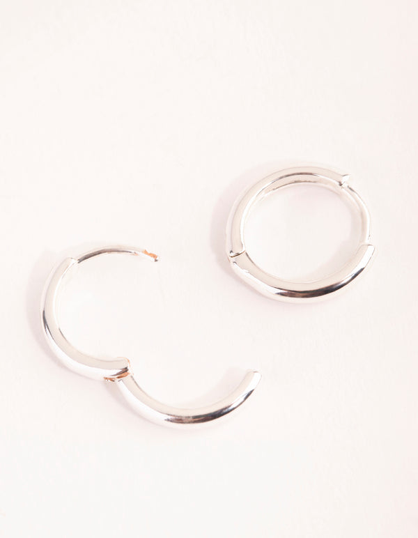Silver Simple Huggie Earrings