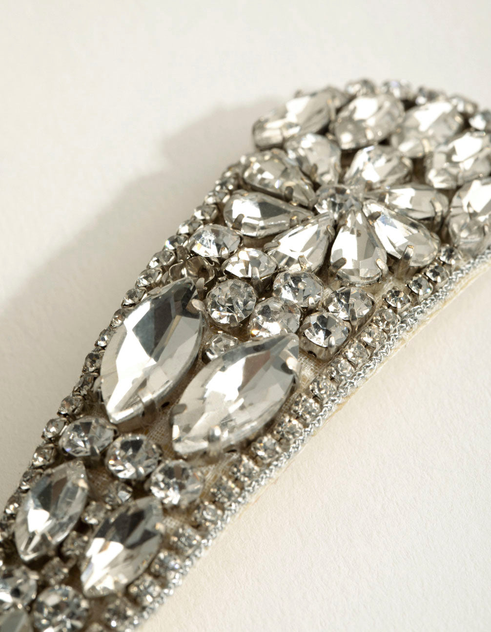Crystal Detail Snap Clip
