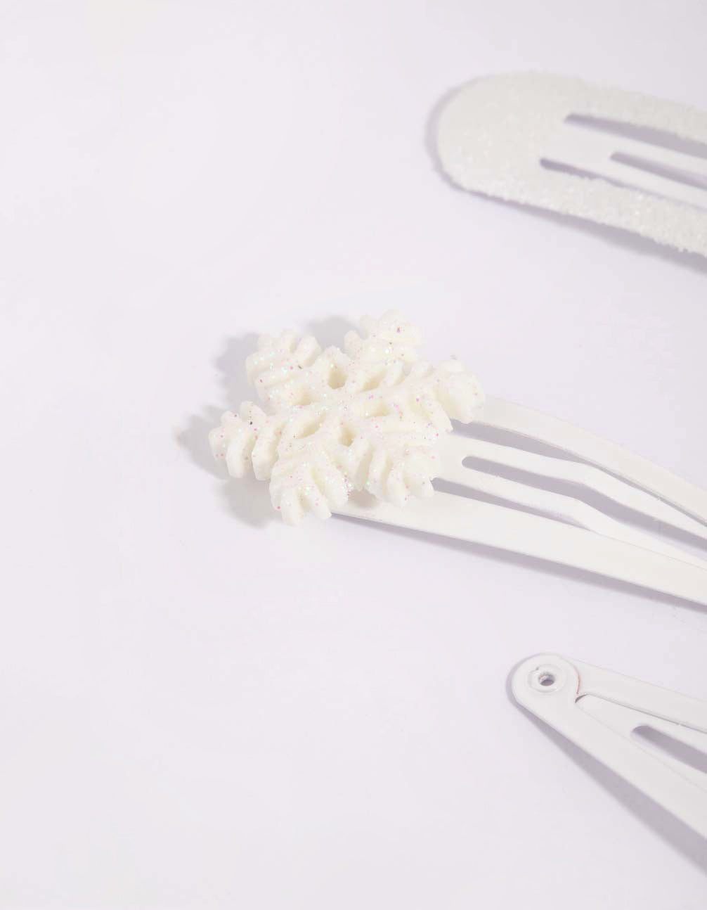 Kids Festive Snowflake Snap Clip 6-Pack