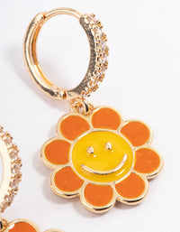Gold Smiley Flower Huggie Earrings - link has visual effect only