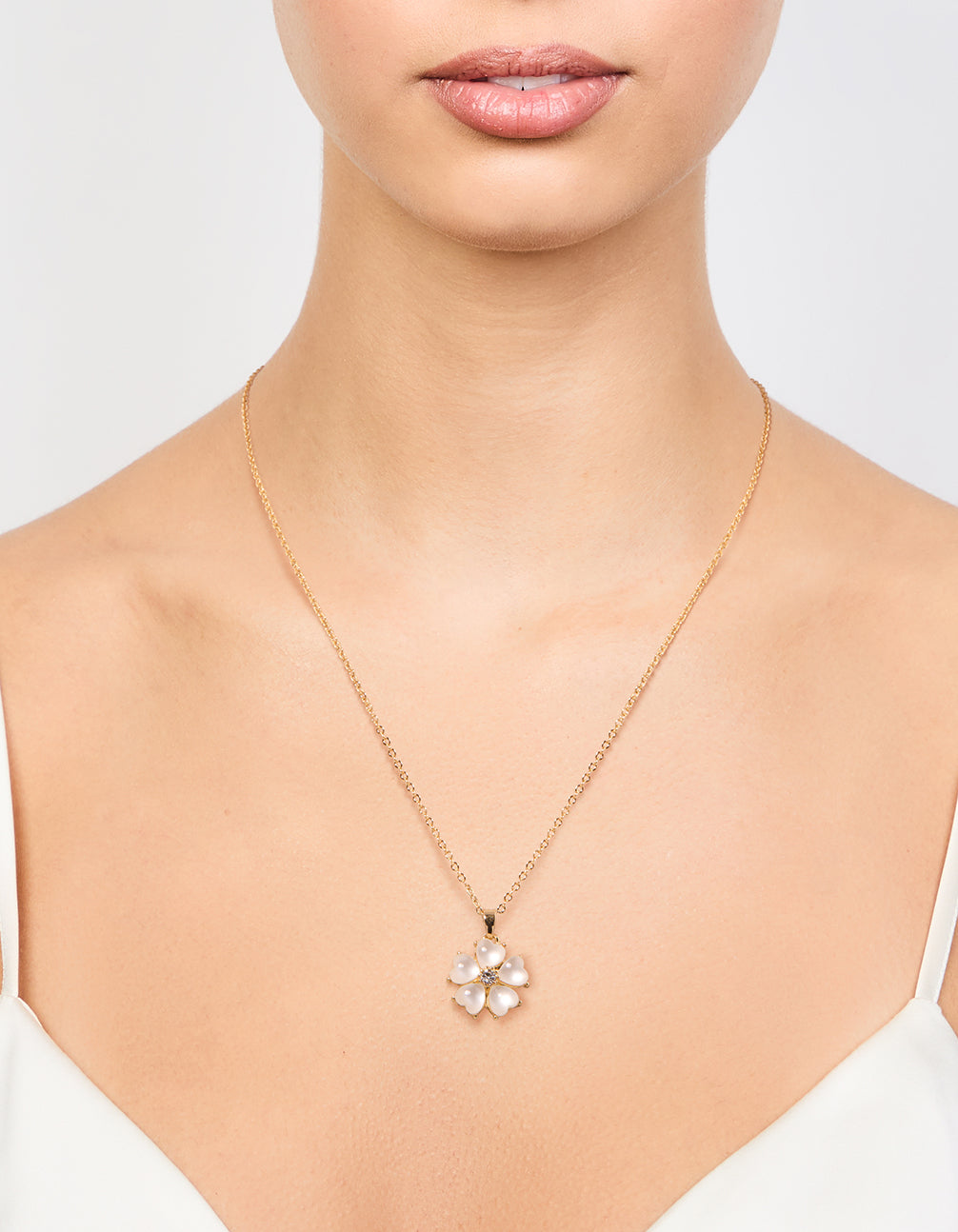 Gold Plated Catseye Flower Pendant Necklace