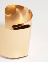 Gold Thick Bent Swirl Wrist Cuff - link has visual effect only