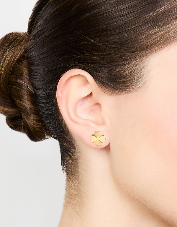 Waterproof Gold Plated Stainless Steel Ribbed Clover Stud Earrings
