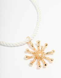 Cream Rope Coral Pendant Necklace - link has visual effect only