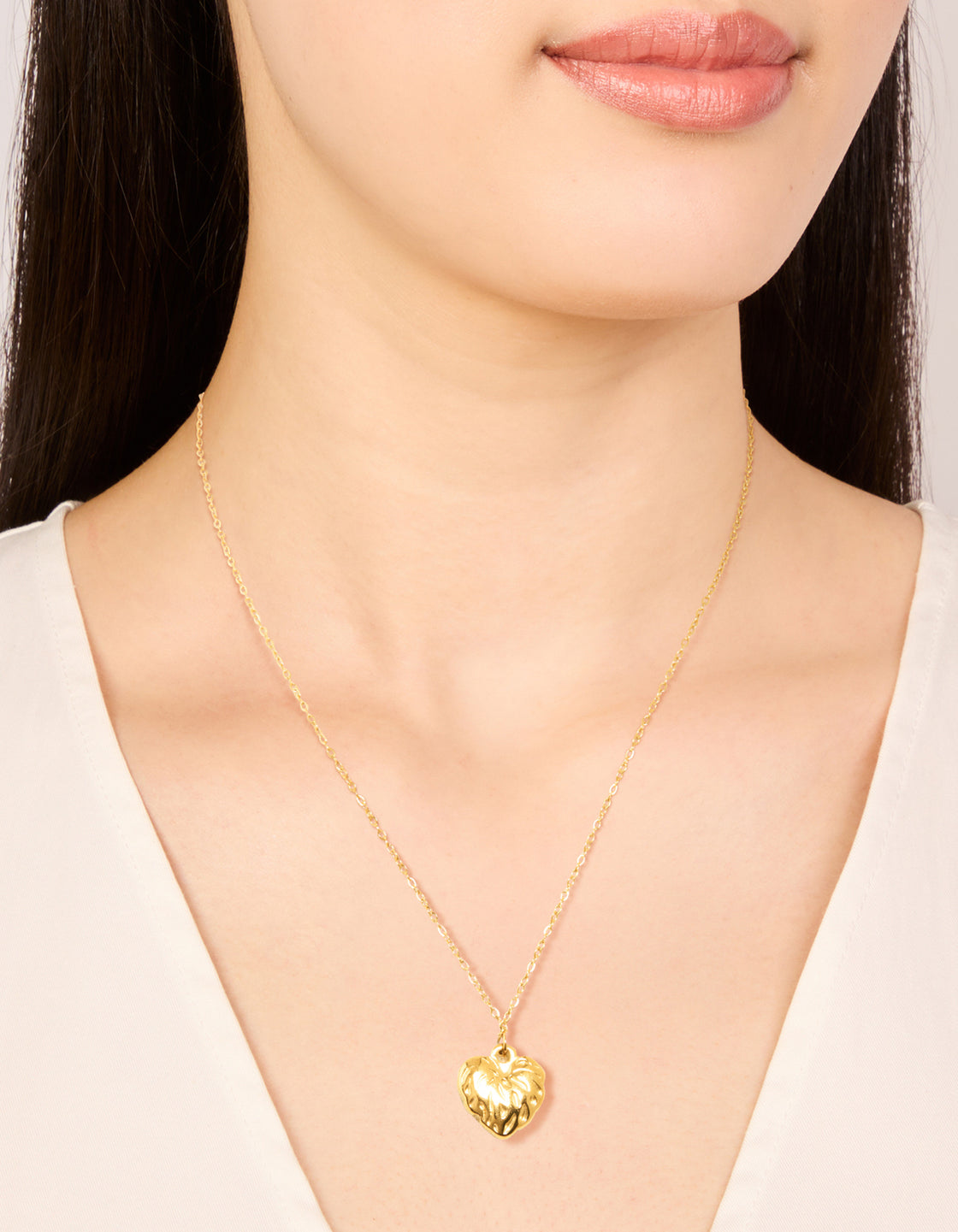 Waterproof Gold Plated Stainless Steel Textured Heart Pendant Necklace