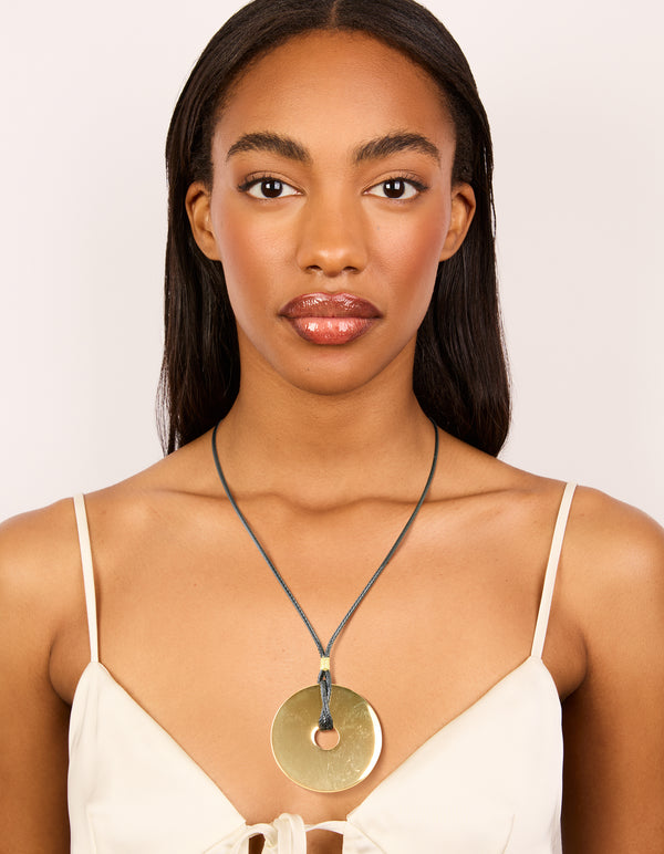 Waterproof Gold Plated Stainless Steel Circle Pendant Dainty Cord Necklace