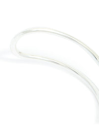 Silver Twisted Wrist Cuff - link has visual effect only