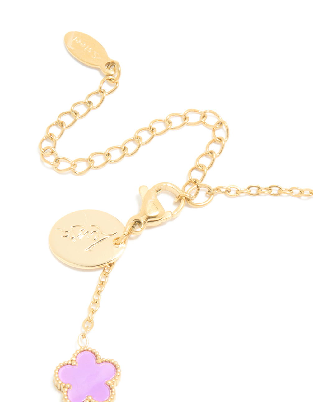 Showcasing waterproof gold plated stainless steel, this light purple petal flower charm bracelet closure detail view