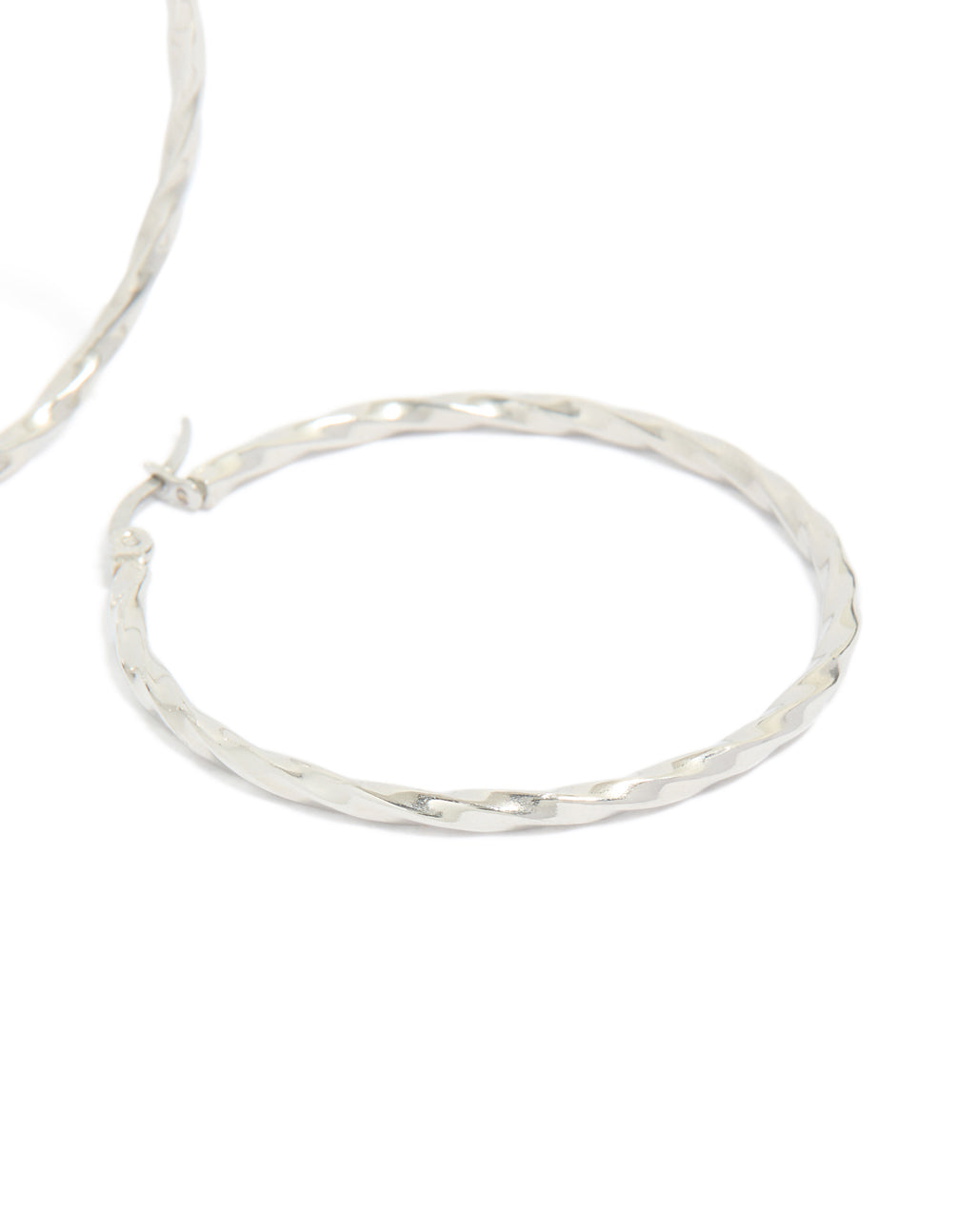 Displaying textured surgical steel hoop earrings in silver 40 MM post detail view