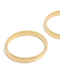 Featuring gold stretch sleeve garters in a 2-pack close up view - link has visual effect only