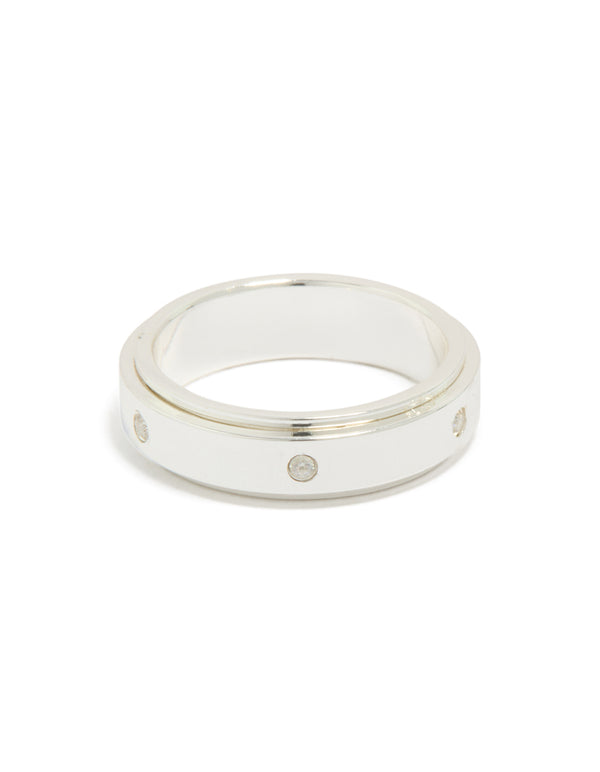 Showcasing a waterproof cubic zirconia stainless steel spinner ring in silver and clear stone front view