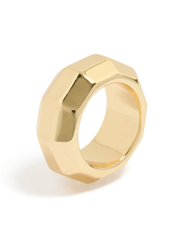 Showcasing a waterproof geometric square ring crafted from stainless steel with chunky design side detail view