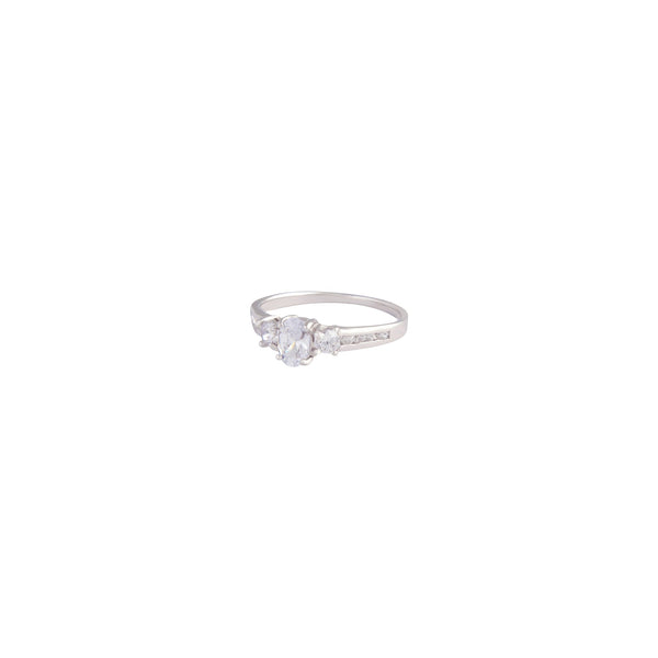 Sterling Silver Oval 3 Diamante Ring