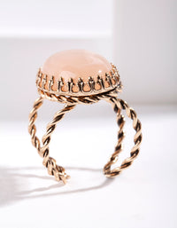 Antique Gold Oval Claw Ring - link has visual effect only