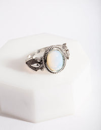 Antique Silver Oval Moonstone Ring - link has visual effect only