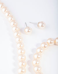 Gold Classic Pearl Jewellery Set - link has visual effect only
