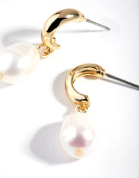 Gold Freshwater Pearl Huggie Hoop Earrings - link has visual effect only